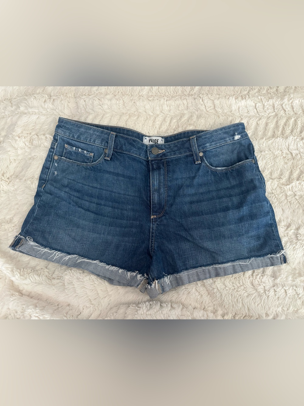 PAIGE Denim Jimmy Jimmy Cutoff Cuffed Shorts size 32